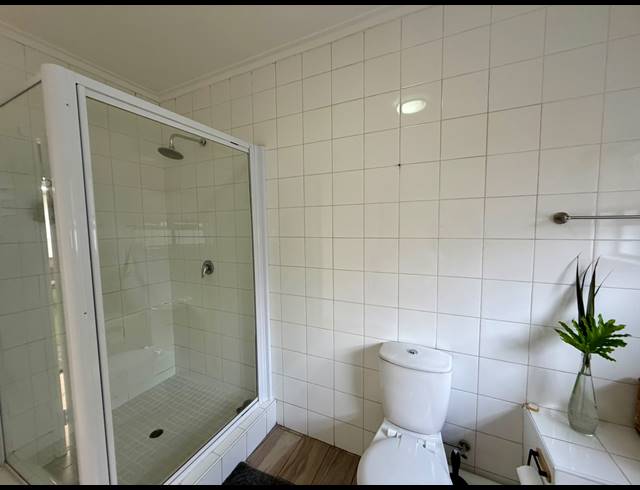4 BEDROOM HOUSE FOR SALE IN MEER EN SEE